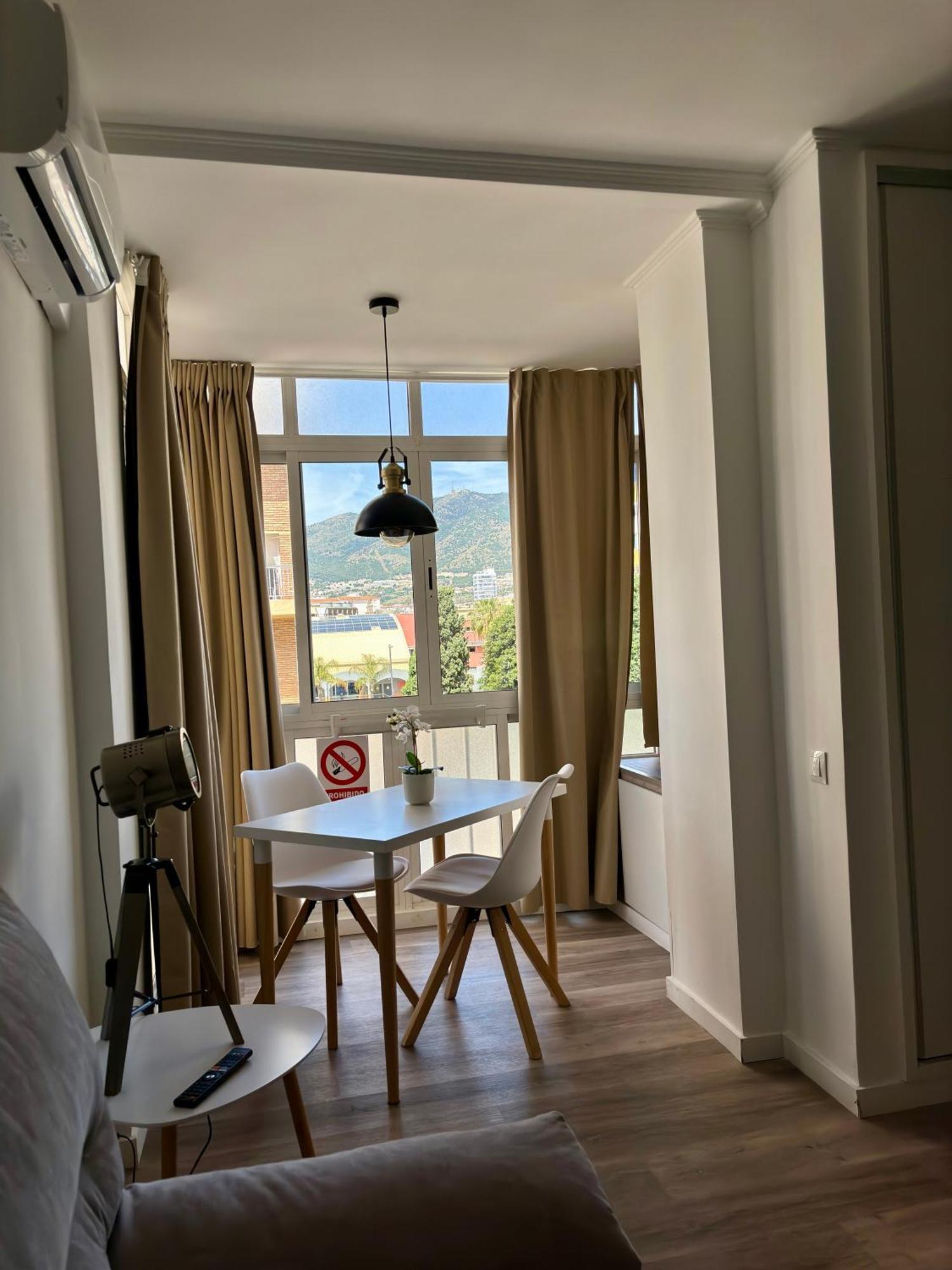 Ar - And Cozy In Apartment *