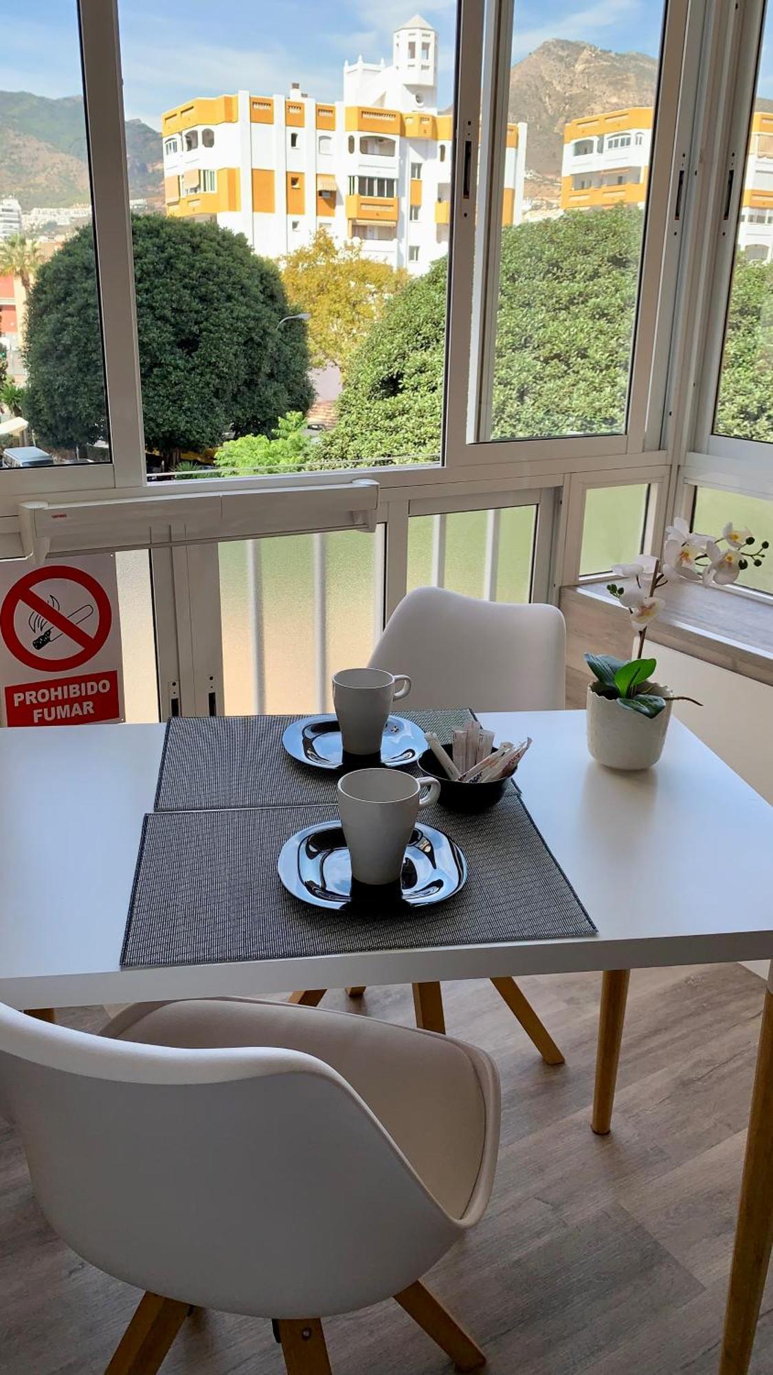 Ar - And Cozy In Apartment Benalmadena