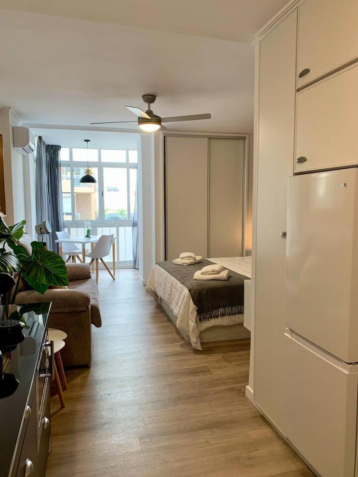 Ar - And Cozy In Apartment Benalmadena