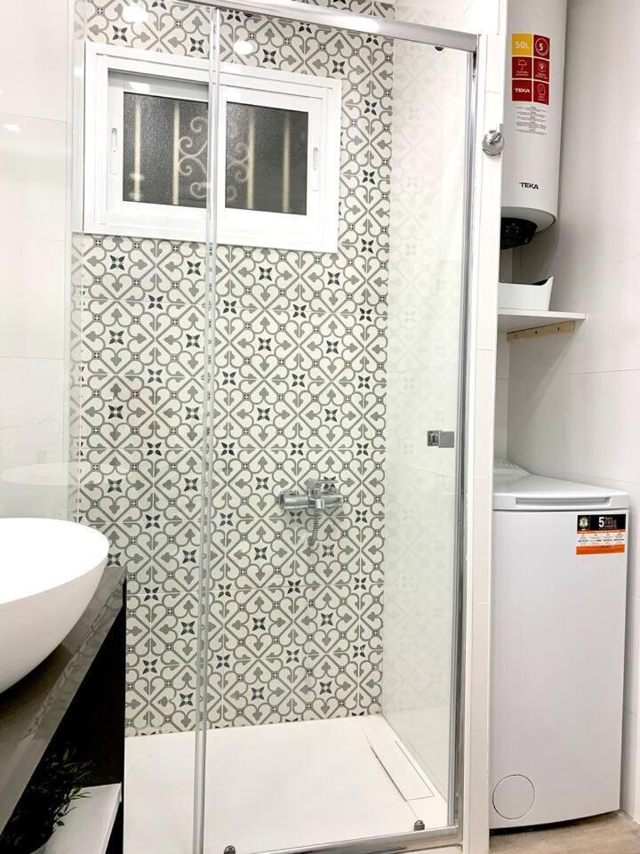 Apartment Ar - And Cozy In Benalmadena